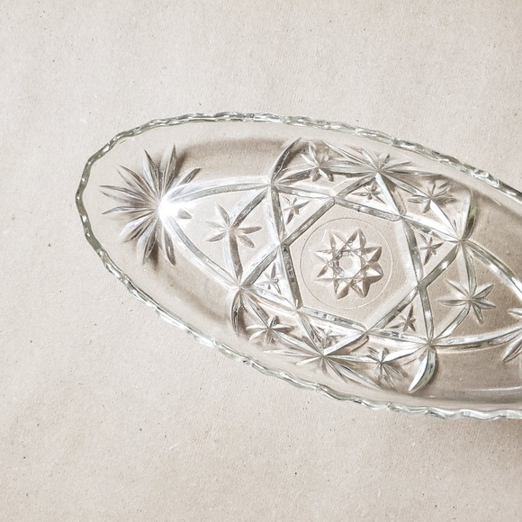 Vintage Decorative Food Tray - Picture 2 of 3